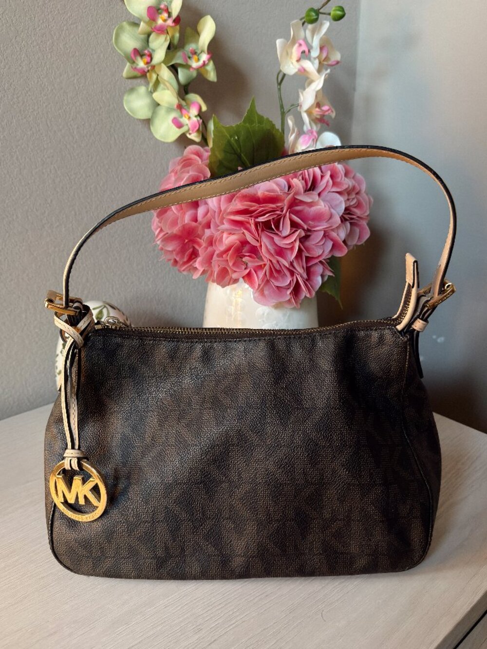 Michael Kors Signature Shoulder Bag